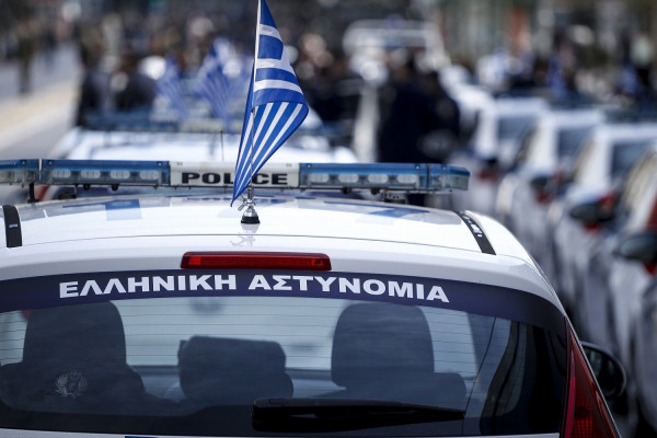 Συναγερμός στο κέντρο της Αθήνας - Εντοπίστηκε ύποπτος σάκος