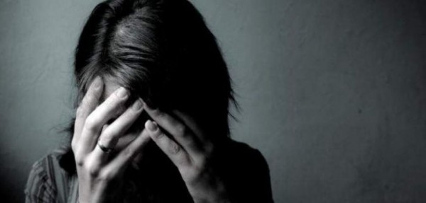 Νέα επίθεση σε γυναίκα από το σύντροφό της, τη χτύπησε και εξαφανίστηκε