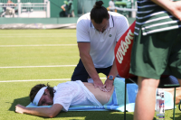 Wimbledon: Εγκατέλειψε ο Τσιτσιπάς, λόγω προβλήματος στη μέση