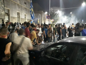 ΕΚΑΒ για επεισόδια στη Θεσσαλονίκη: Παρασχέθηκαν πρώτες βοήθειες σε 60 ανθρώπους