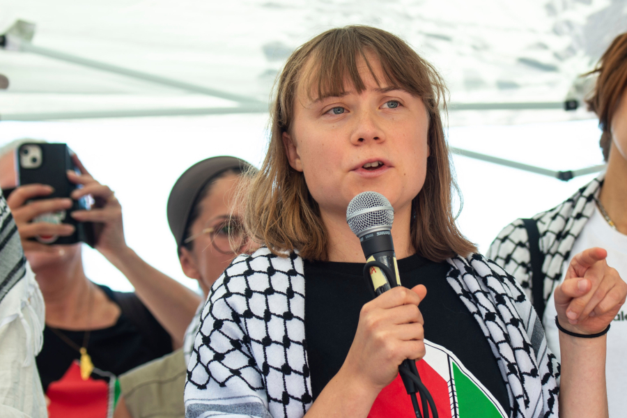 Η ΝΔ κήρυξε πόλεμο στην… Γκρέτα Τούνμπεργκ