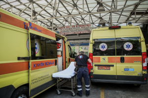 Σοκ στην Αμαλιάδα: Αποπειράθηκε να αυτοκτονήσει όταν την έκοψαν το ηλεκτρικό ρεύμα