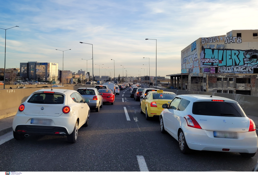 Τέλη κυκλοφορίας 2024: Η τελική προθεσμία καταβολής για τους οδηγούς