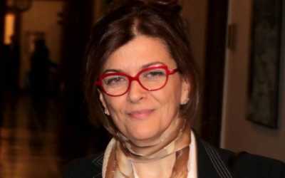 Αντωνοπούλου: " Πρέπει να δημιουργήσουμε 300.000 θέσεις εργασίας"