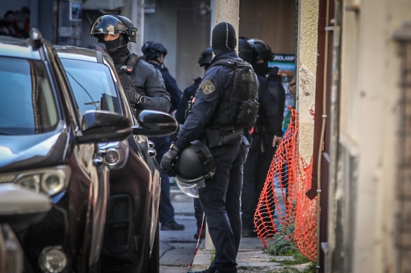 Greek Police Suspect Criminal Underworld Behind Athens Bomb Blast That Injured Four