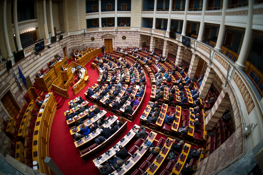 Greek Parliament Braces for Political Showdown Following Mass Protests Over Tempi Train Disaster