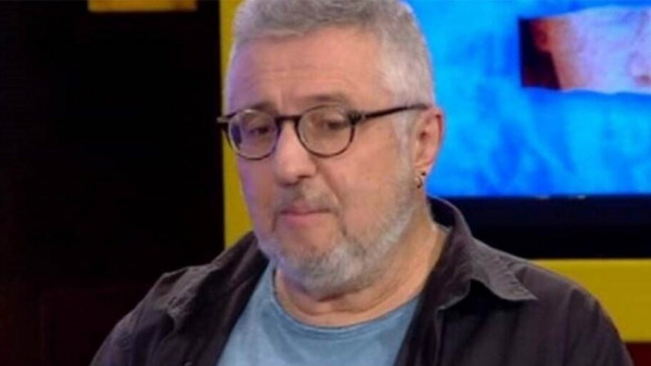 Νέα αποκάλυψη για τον Στάθη Παναγιωτόπουλο, δεν διέγραψε το λογαριασμό του από τα «ροζ» σάιτ (βίντεο)