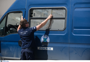 Μεσσήνη: Προφυλακιστέος ο πρώην σύζυγος της 49χρονης για την επίθεση με το καυστικό υγρό