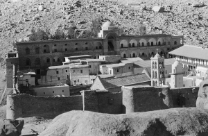Μονή Σινά: Στάση αναμονής από την Αθήνα