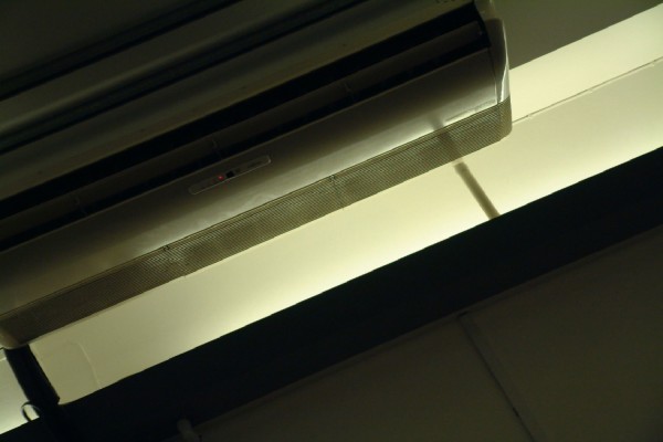 Τρίκαλα: 51χρονος επιχειρηματίας σκοτώθηκε από έκρηξη κλιματιστικού