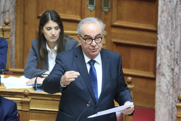 Και Προανακριτική για Παπαθανάση, Τσακίρη προτείνει ο ΣΥΡΙΖΑ