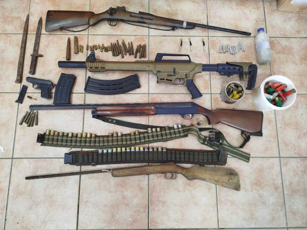 Χανιά: Οπλοστάσιο εντοπίστηκε σε ποιμινοστάσιο στον Πλατανιά - 2 συλλήψεις