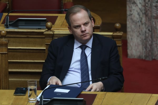 Τέμπη: «Βολική» σύγχυση για το Μαξίμου – Έρχονται τα δύσκολα με Καραμανλή