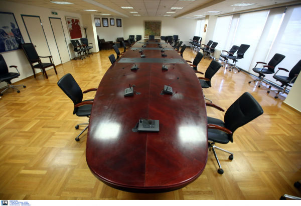 Άδεια άνευ αποδοχών για πρώτη φορά στον ιδιωτικό τομέα