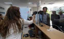 Από 35 έως 100 ευρώ το μήνα χάνουν δημόσιοι υπάλληλοι