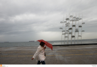 «Σπάει» σταδιακά το κρύο: Έρχονται βροχές και καταιγίδες το Σαββατοκύριακο