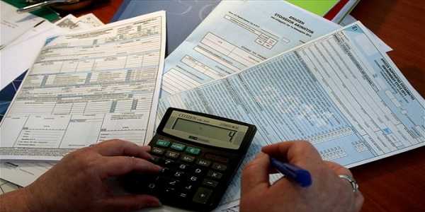 Μείωση του τέλους επιτηδεύματος και κατάργηση του φόρου πολυτελείας