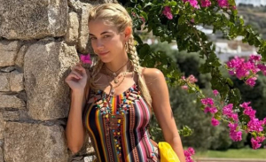 Η Δούκισσα Νομικού στα καλύτερά της - Ποζάρει με μπικίνι και εντυπωσιάζει