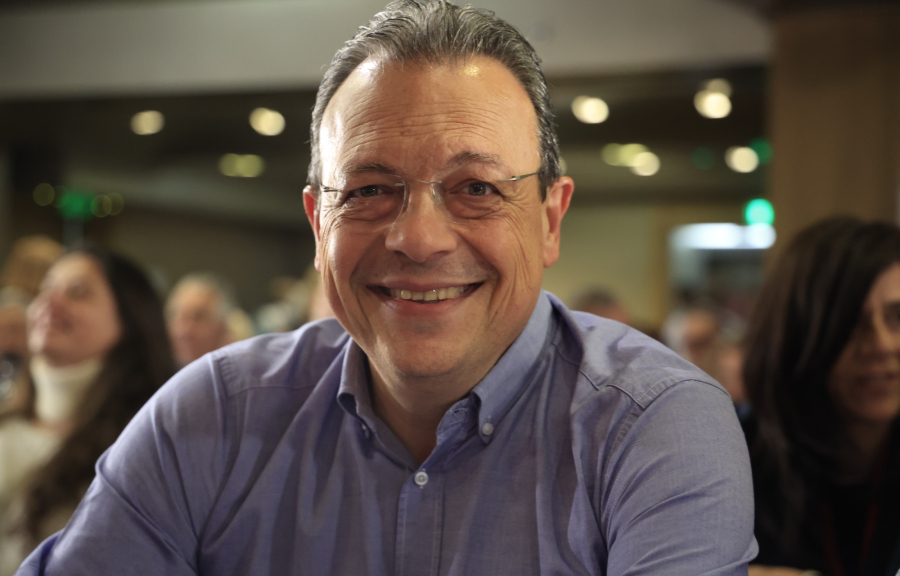 Φάμελλος για Γιορτή της Μητέρας 2025: Τιμούμε την ανιδιοτελή και χωρίς όρια αγάπη