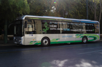 Μέχρι τέλος Απριλίου τα 250 ηλεκτρικά λεωφορεία σε Αθήνα και Θεσσαλονίκη, «έπεσαν» οι υπογραφές