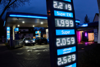 Άνοδος 3% στο πετρέλαιο μετά την άρνηση του Ιράν για απευθείας συνομιλίες με τις ΗΠΑ