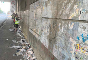 Στον... εισαγγελέα όσοι αναρτούν παράνομες διαφημιστικές πινακίδες