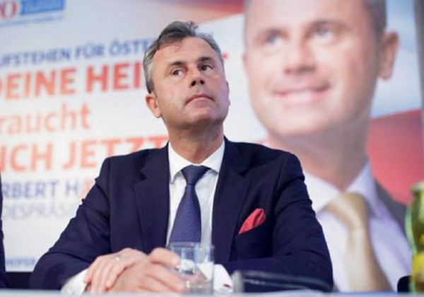 Αυστρία: Μην δίνετε υπηκοότητα στους Τούρκους, λέει ο ακροδεξιός Χόφερ