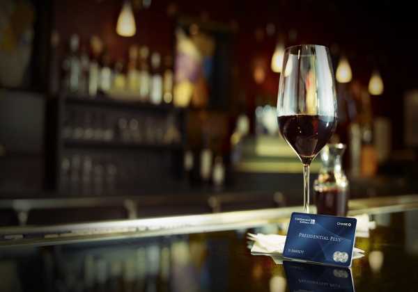 Υποχρεωτικά POS σε καφετέριες, μπαρ, εστιατόρια, υδραυλικούς και ηλεκτρολόγους εντός του 2017