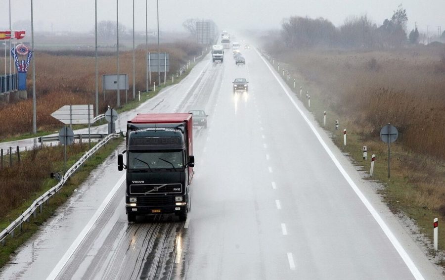 Θεσσαλονίκη: Ποινή 18 μηνών στον οδηγό νταλίκας που κινήθηκε ανάποδα στην Εθνική