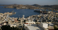 Σύρος: Στη φυλακή γνωστός τραγουδιστής για αποπλάνηση 14χρονης - Τι απαντάει η οικογένεια