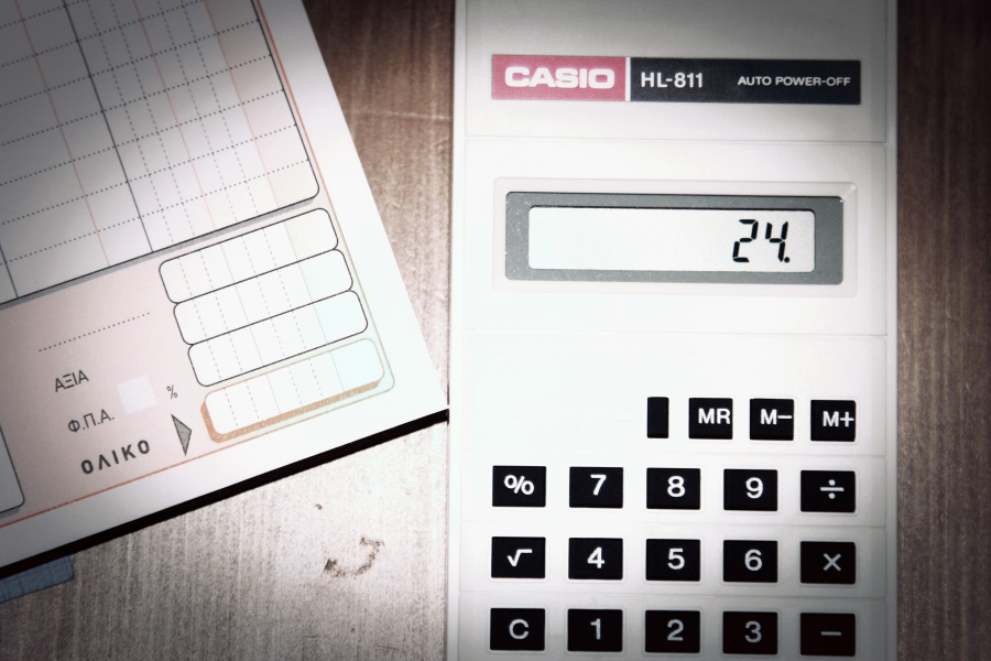 Ποιοι χάνουν από τη διατήρηση του ΦΠΑ στο 24%