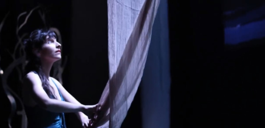 «Το όνειρο της Οφηλίας» στο θέατρο Rabbithole από τις 28 Μαρτίου