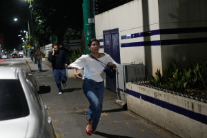 Ο Τραμπ ανακοίνωσε τη σύλληψη του Μαδούρο μαζί με τη γυναίκα του