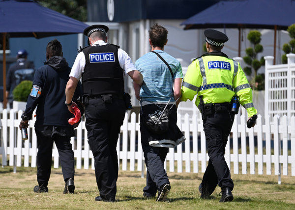 Αγριότητα στην Γαλλία: Κακοποίησε σεξουαλικά ηλικιωμένες σε νοσοκομείο, λίγο μετά πέθανε η μία