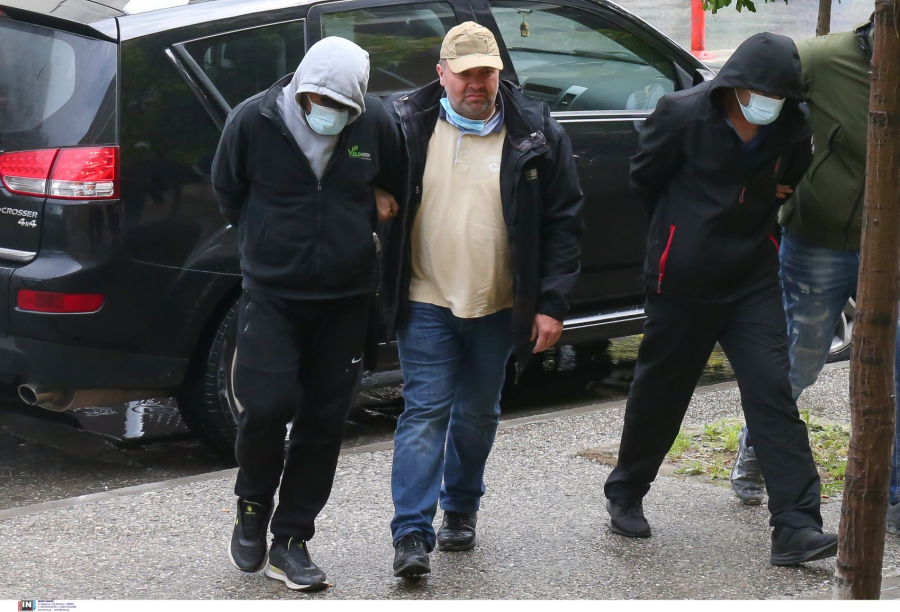 Θεσσαλονίκη: Στον εισαγγελέα τα δύο αδέλφια που έδειραν μέχρι θανάτου τον 52χρονο