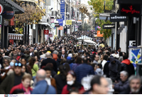 Γρίπη και κοκκύτης ανησυχούν για τα Χριστούγεννα και την Πρωτοχρονιά 2025