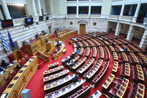 Βουλή: Στις 16 Απριλίου η προ ημερησίας για τις υποκλοπές