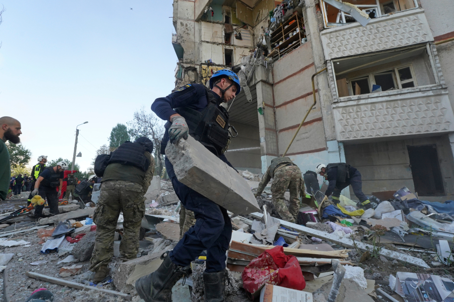 H αναδόμηση της Ουκρανίας θα κοστίσει 524 δισ. δολ. μέσα στην επόμενη δεκαετία