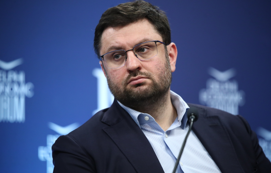 Κώστας Ζαχαριάδης: «Ομάδα Αλητείας»