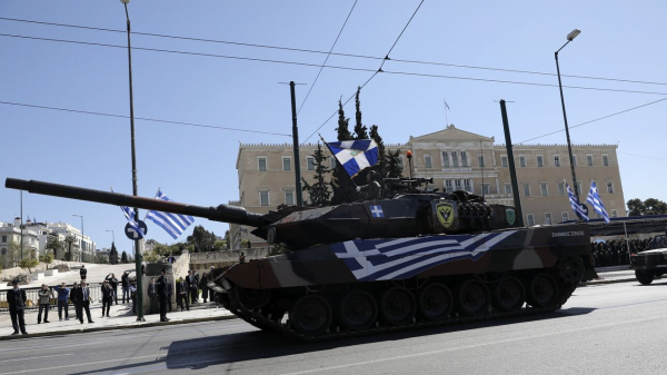 Tα μηνύματα των κομμάτων για την 25η Μαρτίου