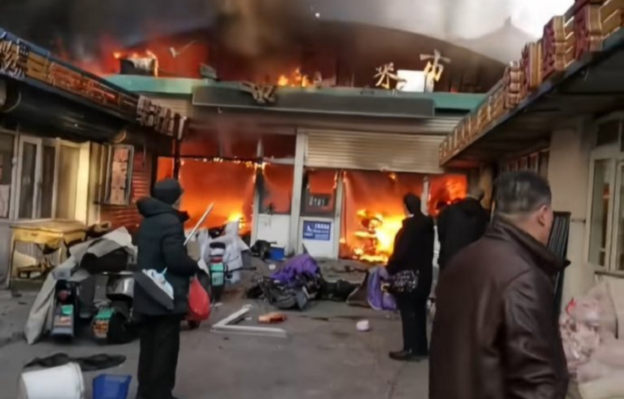 Κίνα: Φωτιά σε αγορά - Οκτώ νεκροί και 15 τραυματίες (βίντεο)