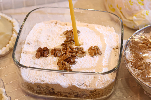 Ψυχοσάββατο 2026: Πότε «πέφτει» το δεύτερο και τελευταίο της χρονιάς - Τα «χρυσά» κόλλυβα