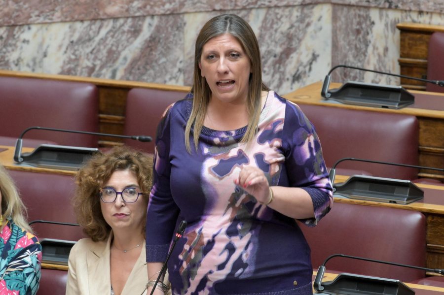 Κόντρα Πλεύρη - Ζωής στη Βουλή: «Δεν υπερασπιστήκατε τους κατατρεγμένους» - «Στη χούντα έφτιαχναν φακέλους»