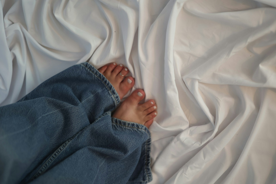 Νύχια ποδιών: Τι δείχνουν για την υγεία ανάλογα με το χρώμα τους