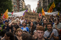 Η Ισπανία μπλοκάρει 65.000 καταχωρίσεις στην Airbnb λόγω παραβιάσεων