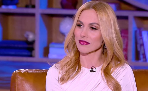 Ντορέττα Παπαδημητρίου: Η συγκινητική ανάρτηση για την επιστροφή του γιου της