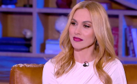 Ντορέττα Παπαδημητρίου: Η συγκινητική ανάρτηση για την επιστροφή του γιου της
