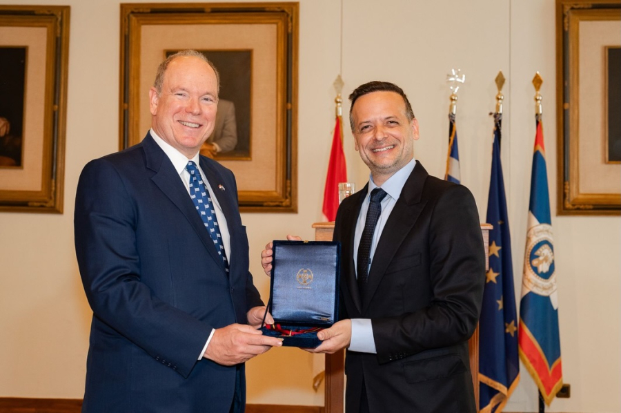 Ο Χάρης Δούκας τίμησε τον Αλβέρτο Β΄