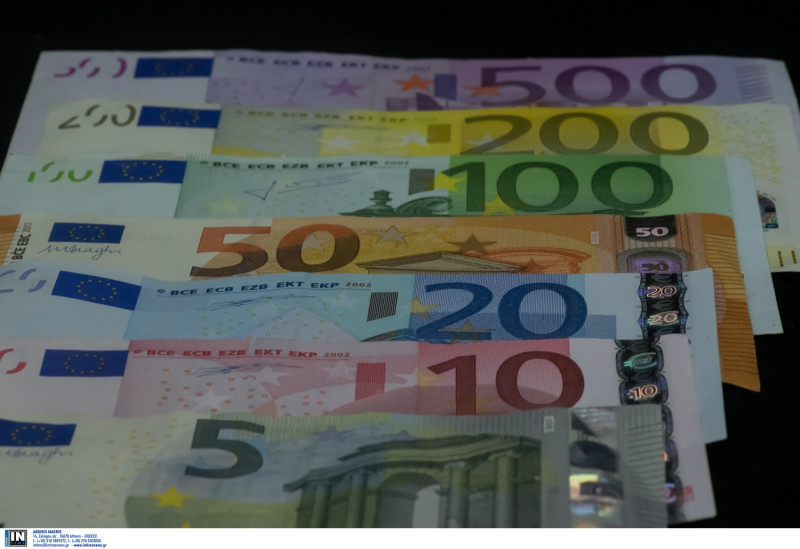 Πάνω από 25 δισ. ευρώ οι προσφορές για το 10ετές ομόλογο