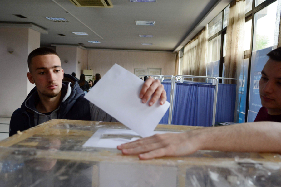 Δημοσκόπηση Opinion Poll: Προβάδισμα ΝΔ, «κλειδώνει» στην 4η θέση η Ελληνική Λύση - Ο ρόλος της αποχής
